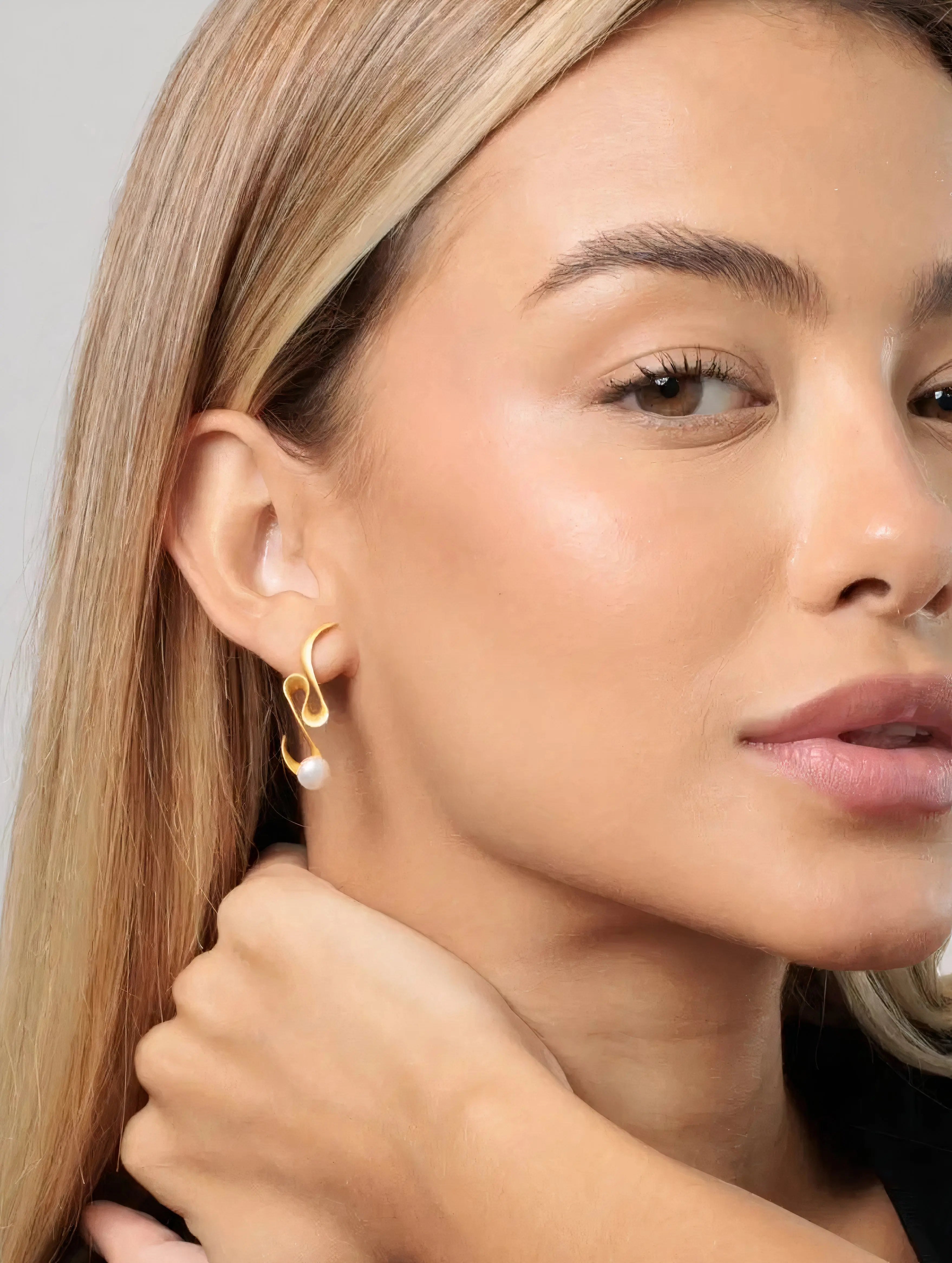 Perla Earrings Feiona Jewelry