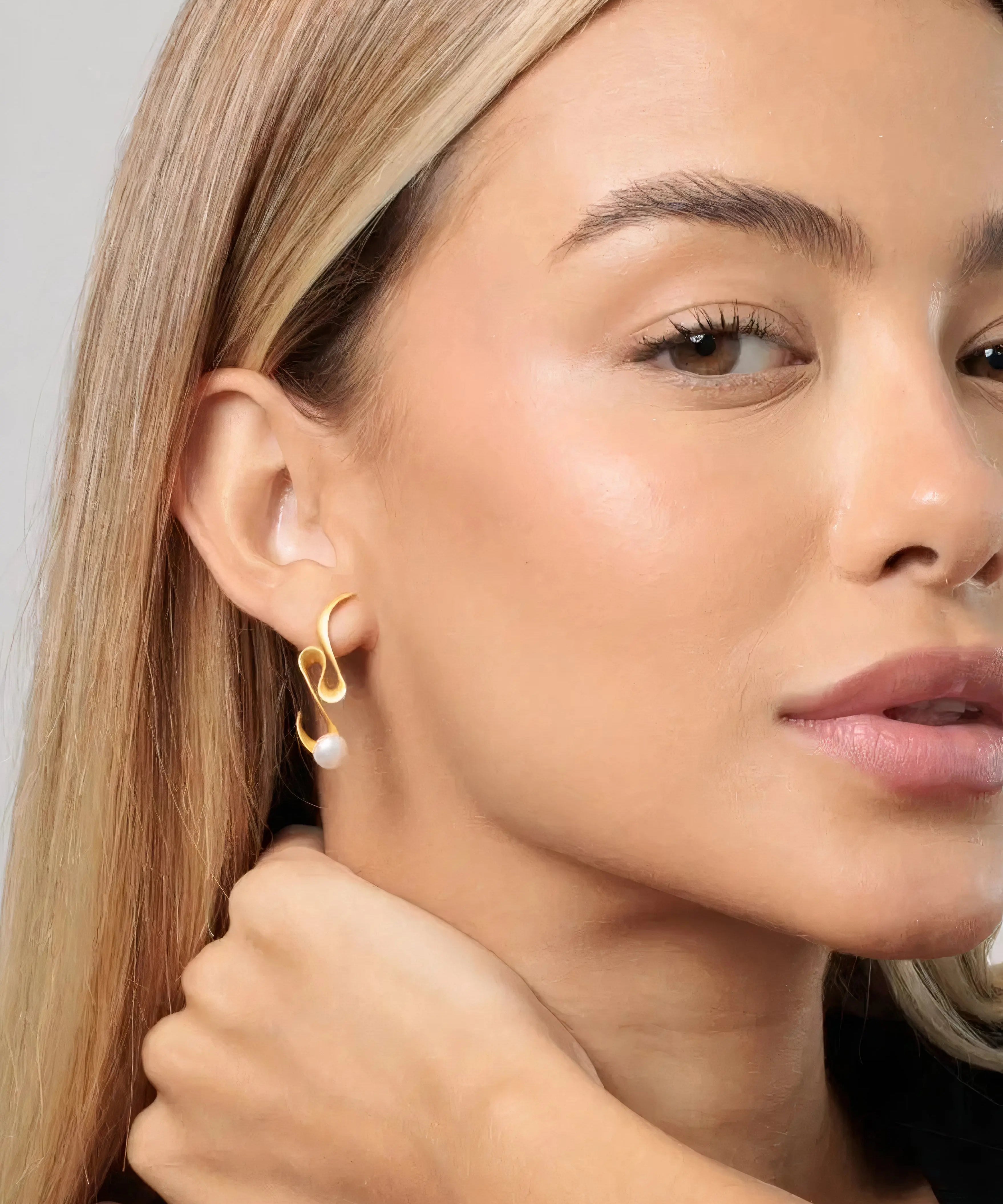 Perla Earrings Feiona Jewelry